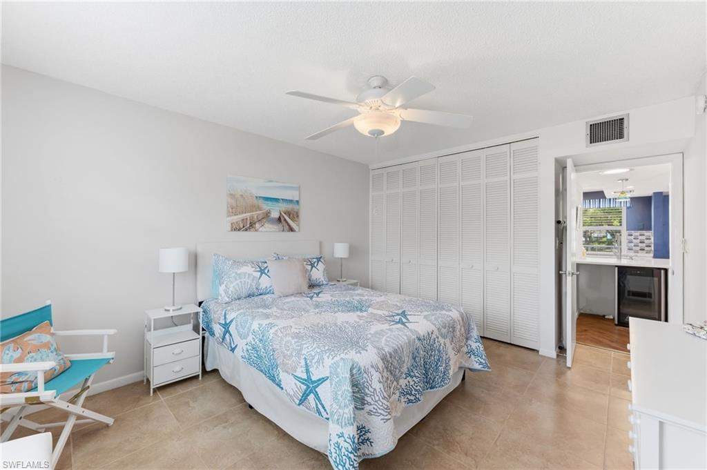 FOUR WINDS - Residential