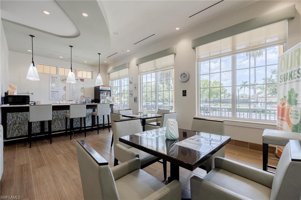 RIVERS EDGE - Residential