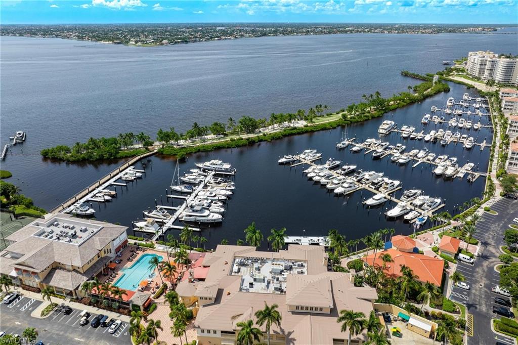 RIVERS EDGE - Residential