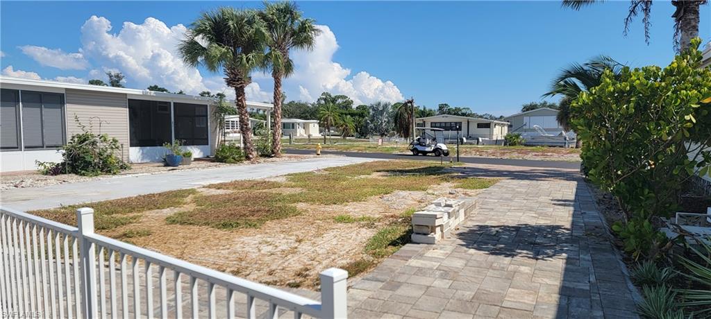 SPRING CREEK VILLAGE - Land