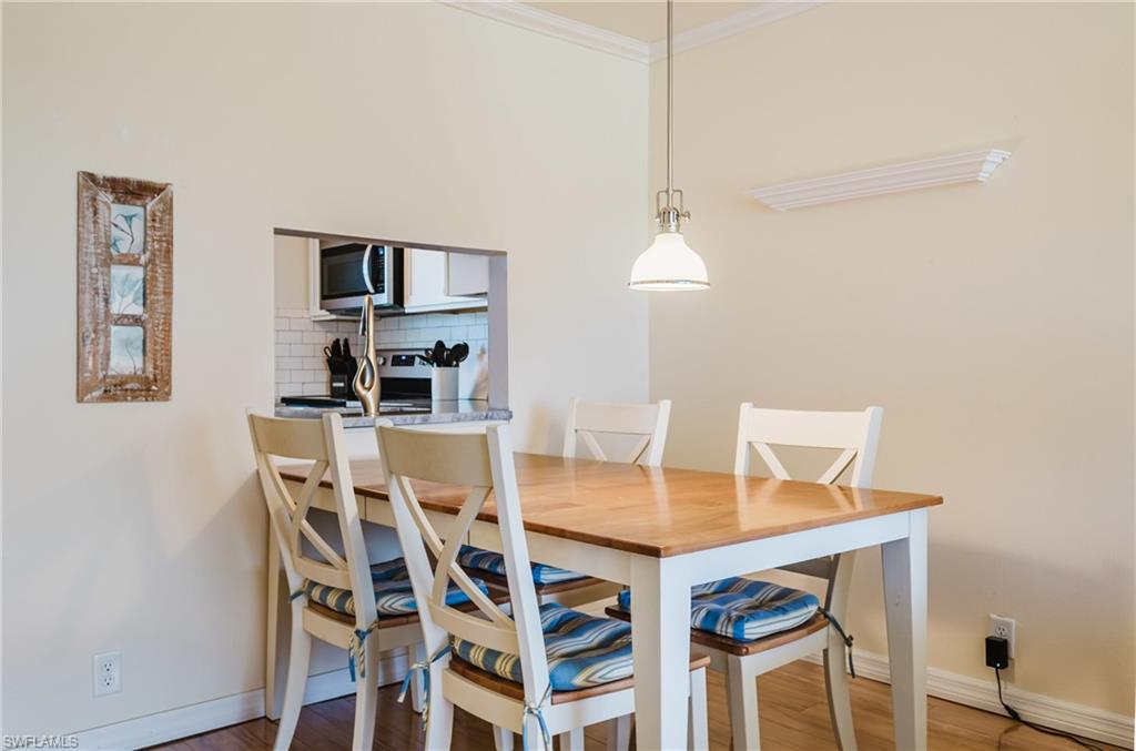 SEVEN LAKES - Residential