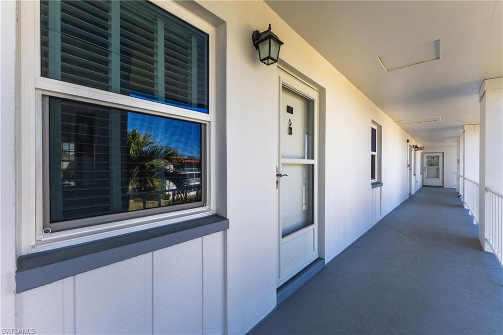 SEVEN LAKES - Residential