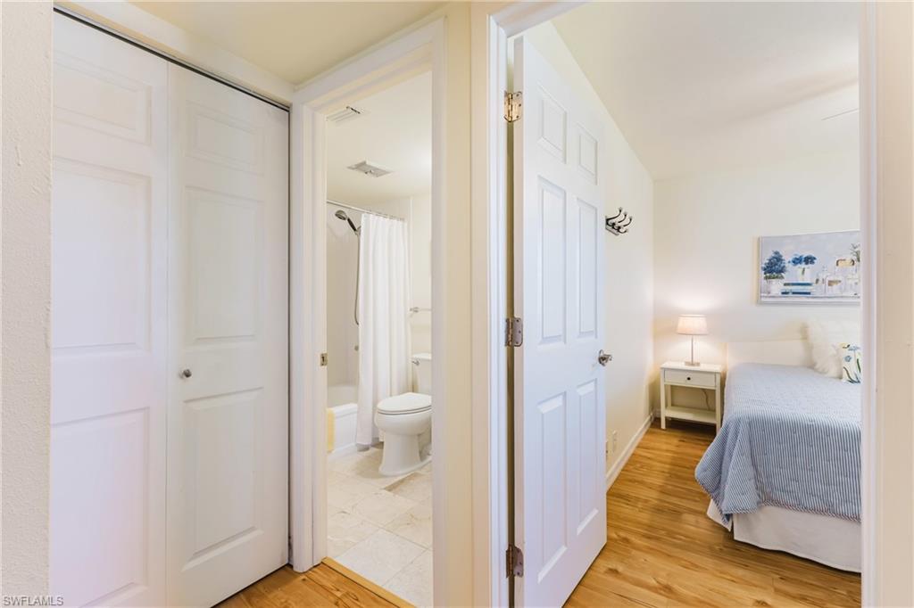 SEVEN LAKES - Residential