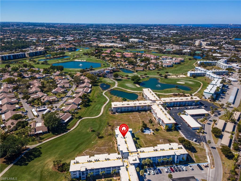 SEVEN LAKES - Residential