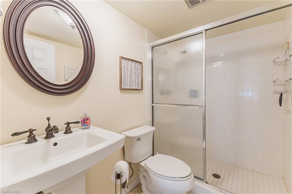 SEVEN LAKES - Residential