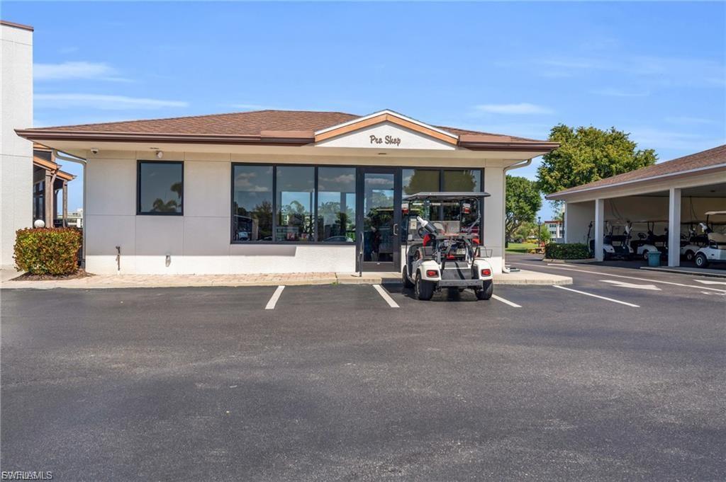 SEVEN LAKES - Residential