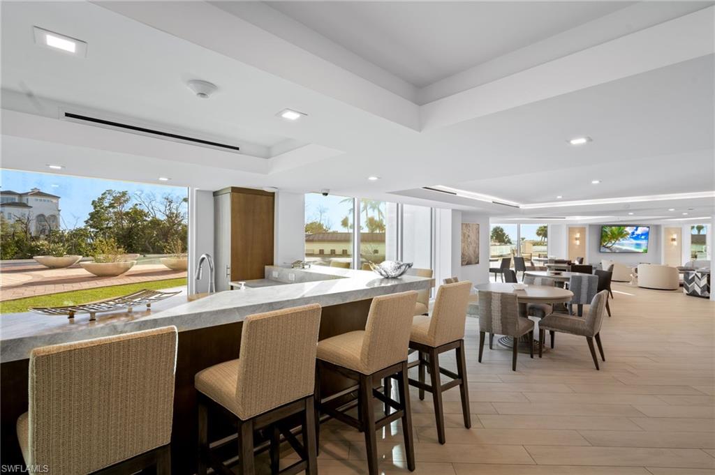 CONTESSA AT BAY COLONY - Residential