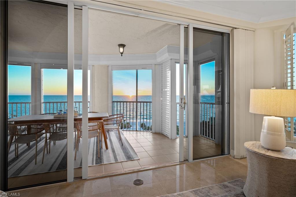 CONTESSA AT BAY COLONY - Residential