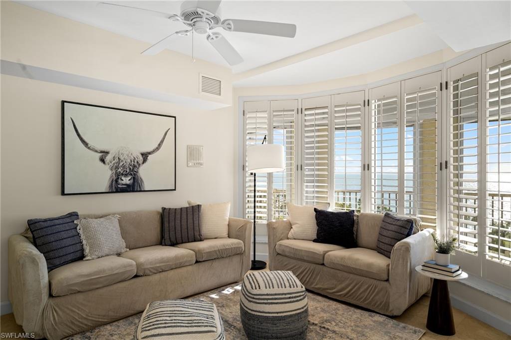 CONTESSA AT BAY COLONY - Residential