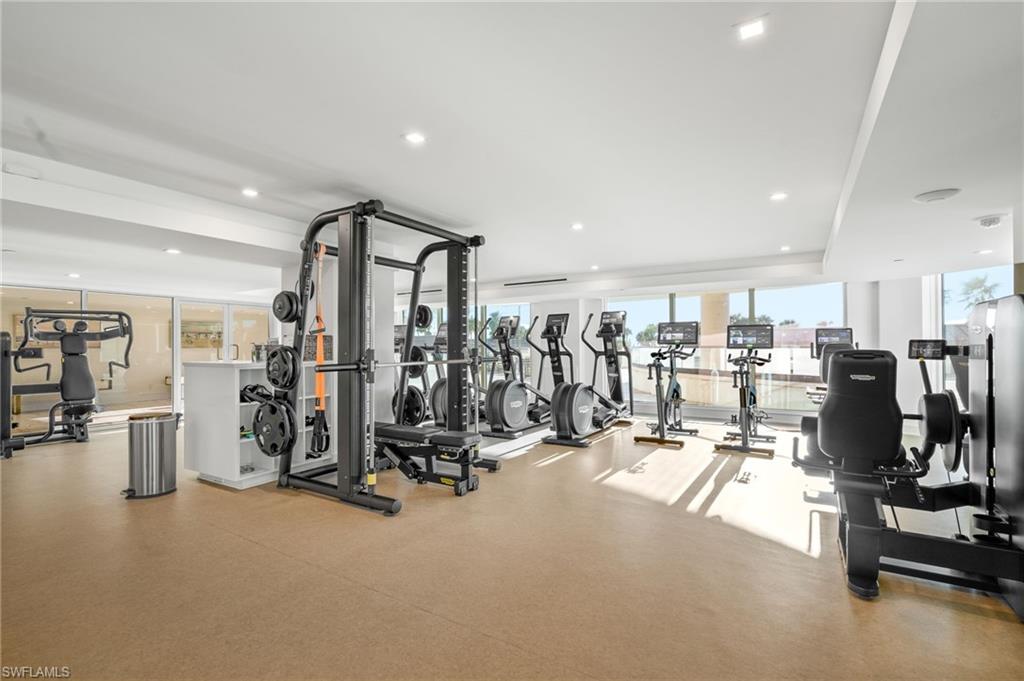 CONTESSA AT BAY COLONY - Residential