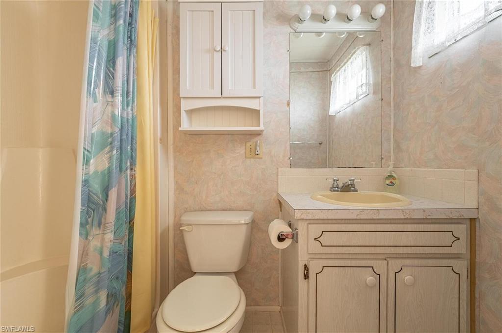 OAK PARK VILLAGE CO-OP INC - Residential