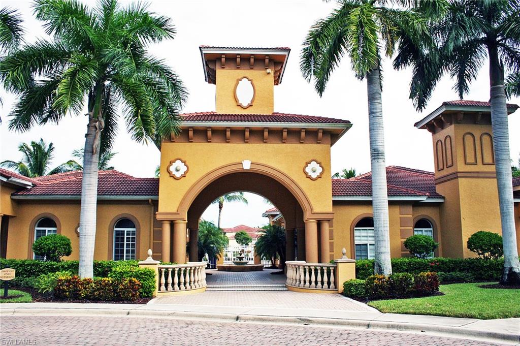 GARDENS AT BEACHWALK - Residential