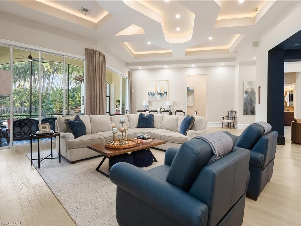 CAPISTRANO - Residential