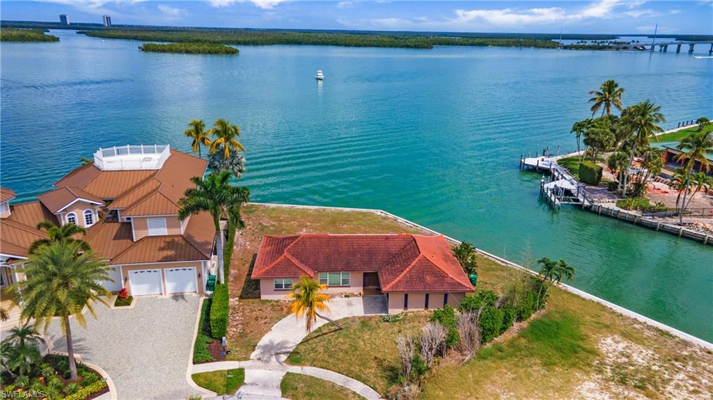 MARCO ISLAND - Residential