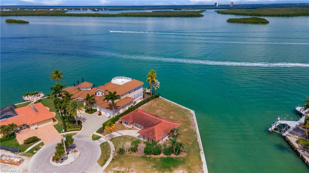 MARCO ISLAND - Residential
