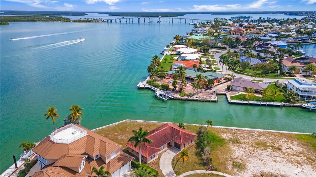 MARCO ISLAND - Residential