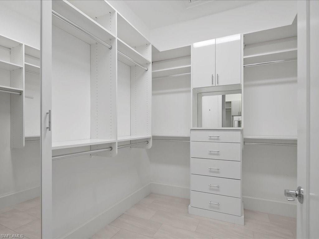 CORTONA - Residential