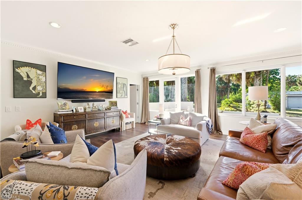 GOLDEN GATE ESTATES - Residential