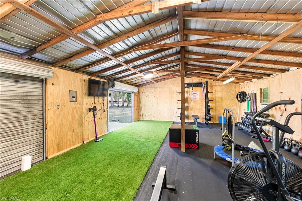 GOLDEN GATE ESTATES - Residential