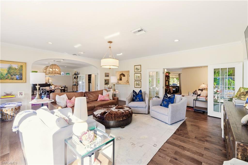 GOLDEN GATE ESTATES - Residential