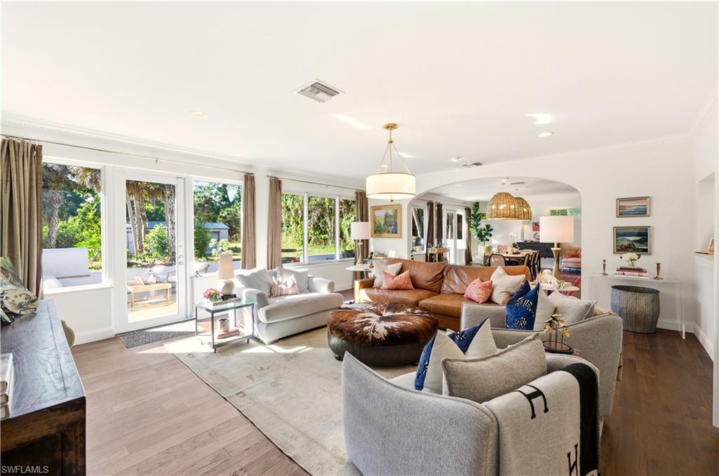 GOLDEN GATE ESTATES - Residential