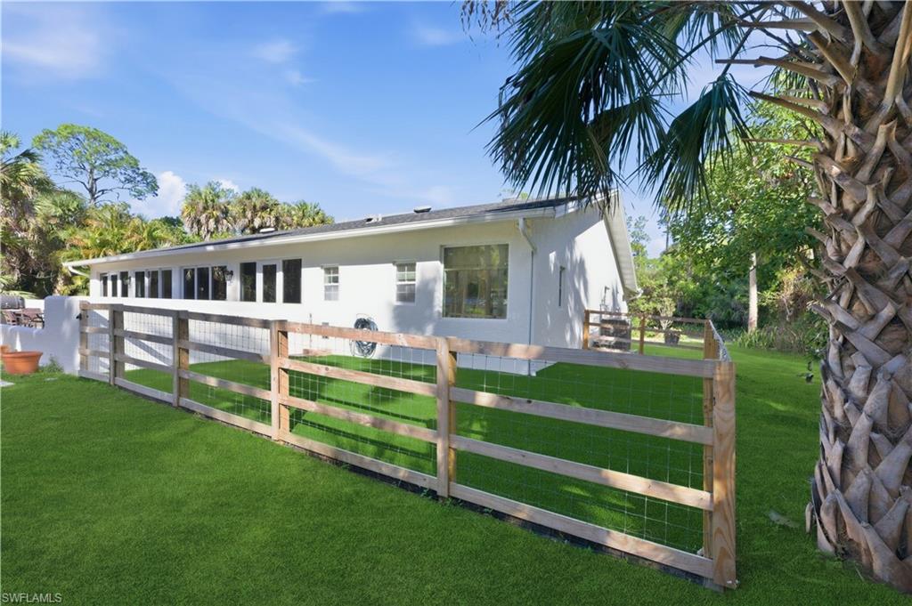 GOLDEN GATE ESTATES - Residential