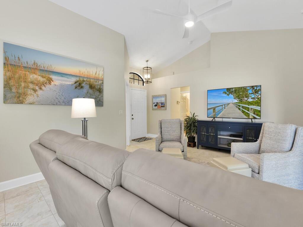 HUNTERS RIDGE - Residential