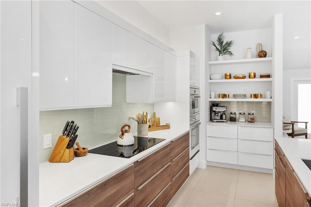 PARK SHORE - Residential