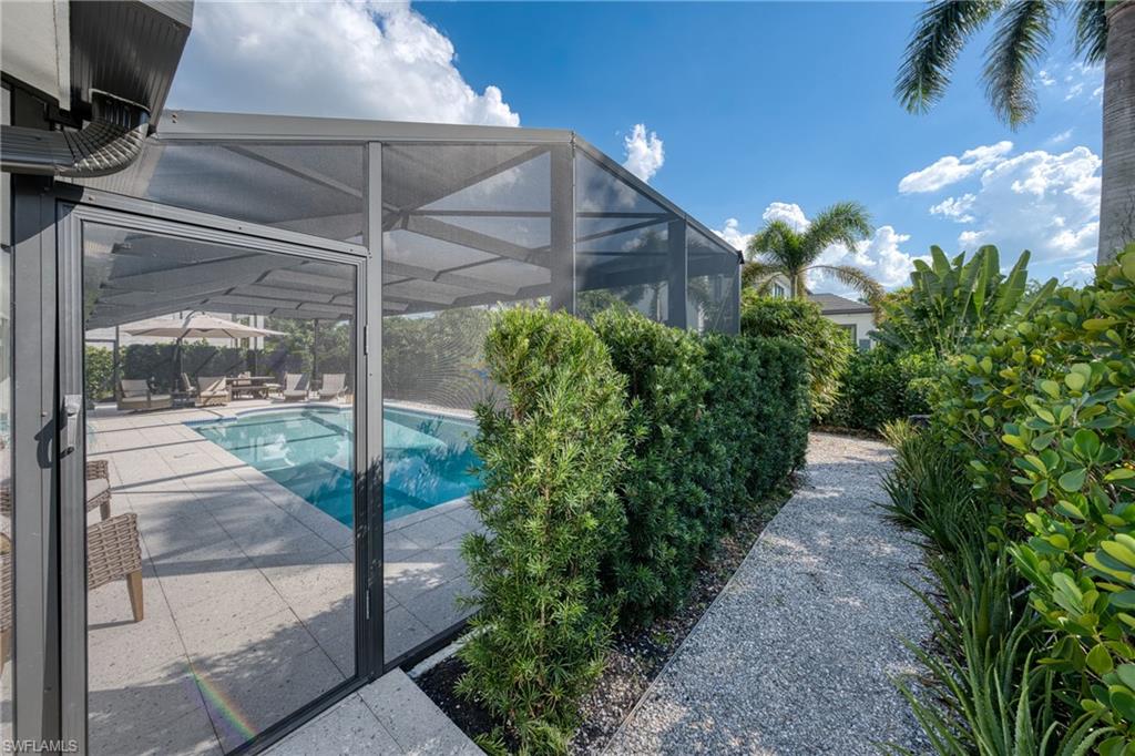 PARK SHORE - Residential