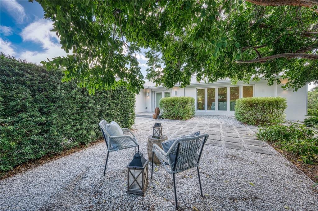 PARK SHORE - Residential