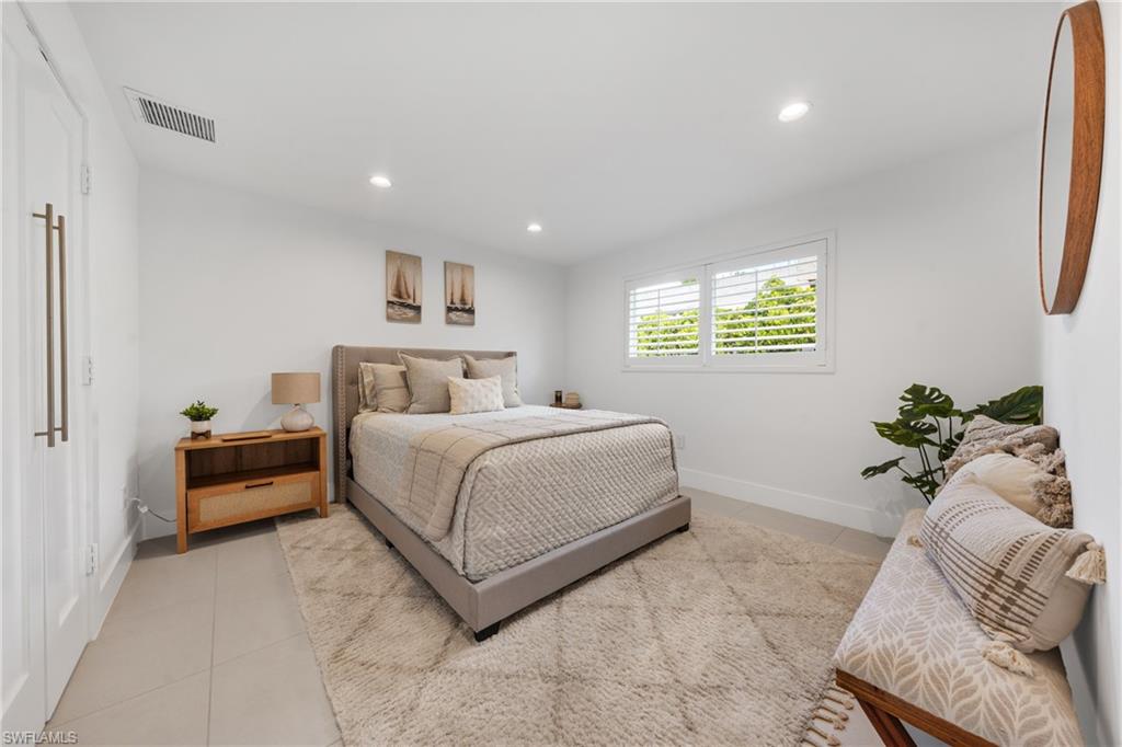 PARK SHORE - Residential