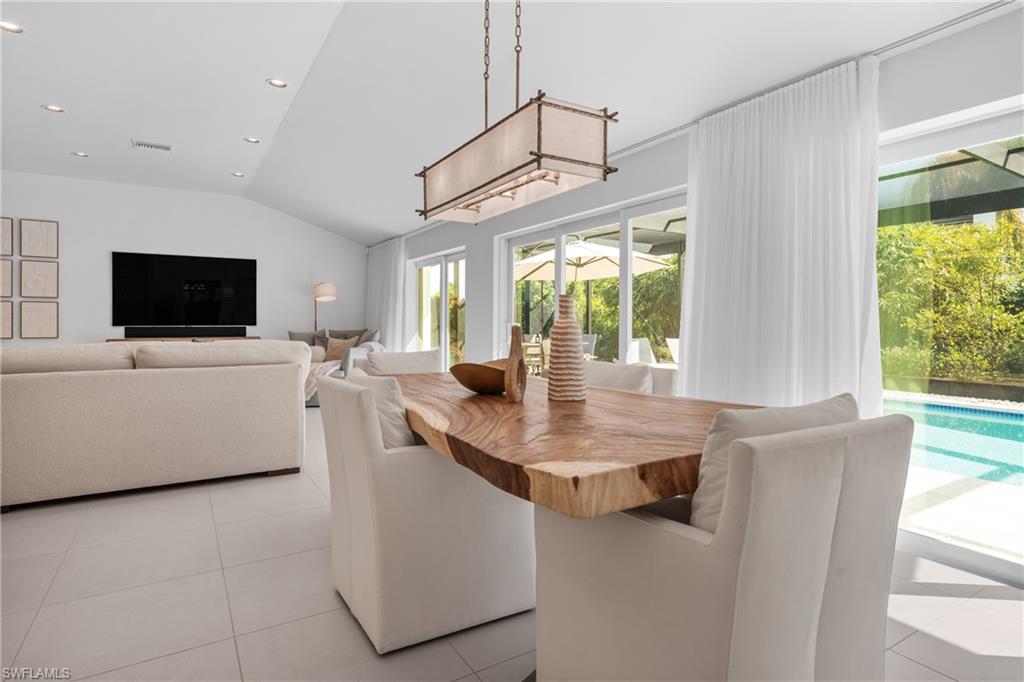 PARK SHORE - Residential