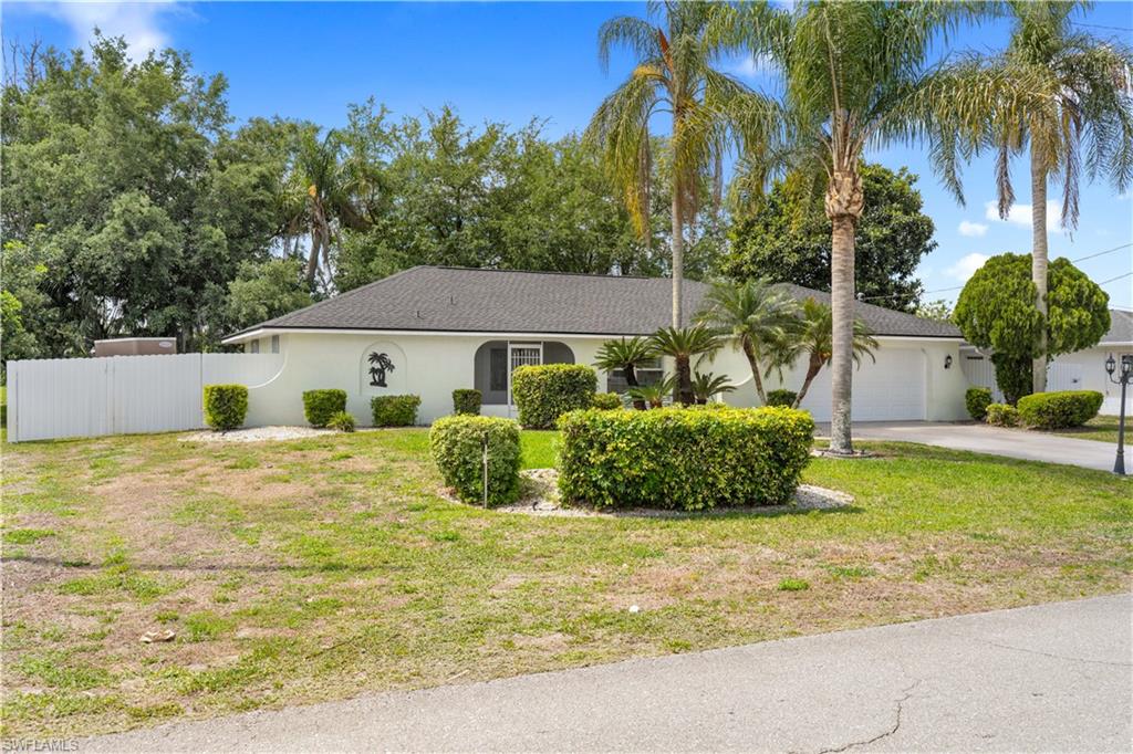 LEHIGH ACRES - Residential