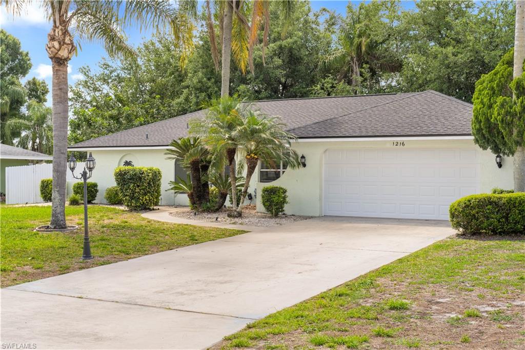 LEHIGH ACRES - Residential