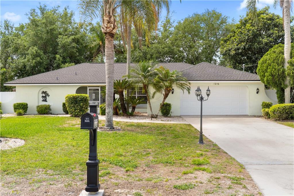 LEHIGH ACRES - Residential