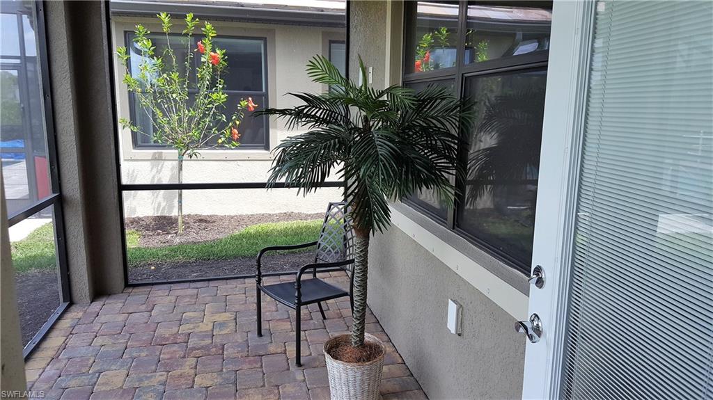 CORKSCREW SHORES - Residential