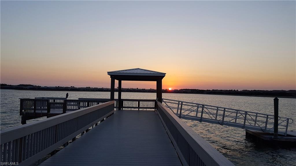 CORKSCREW SHORES - Residential