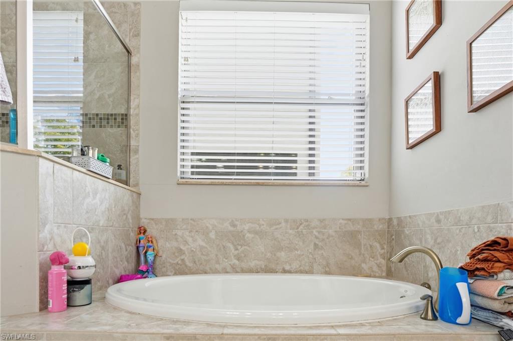 BARRINGTON COVE - Residential