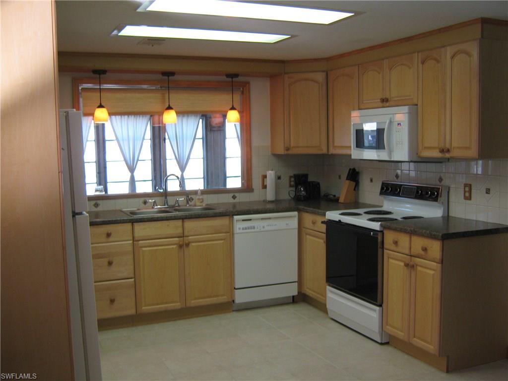 SPRING CREEK VILLAGE - Residential