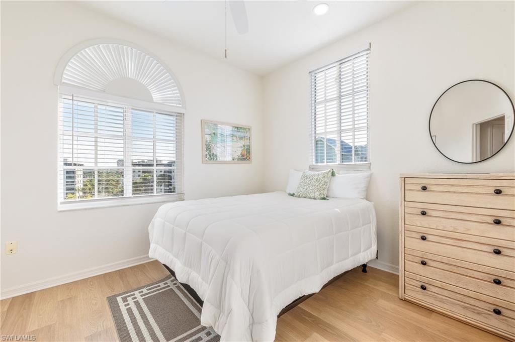 CAPTAINS BAY SOUTH - Residential