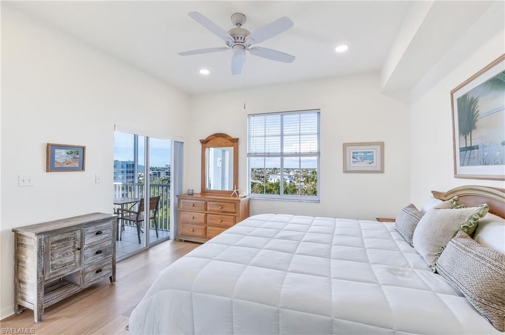 CAPTAINS BAY SOUTH - Residential