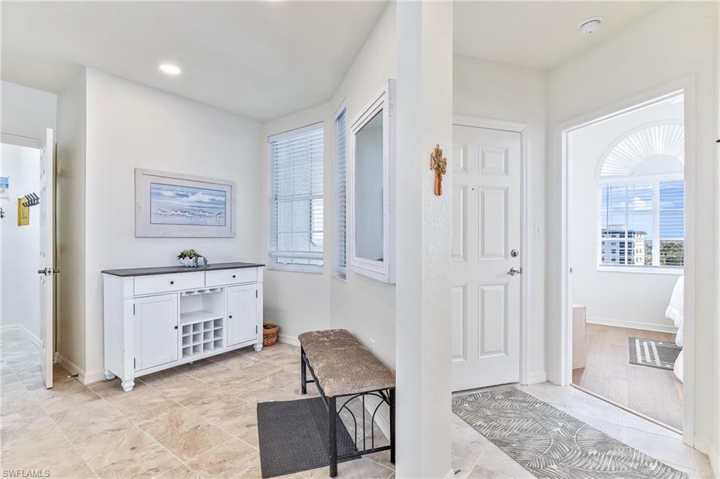 CAPTAINS BAY SOUTH - Residential