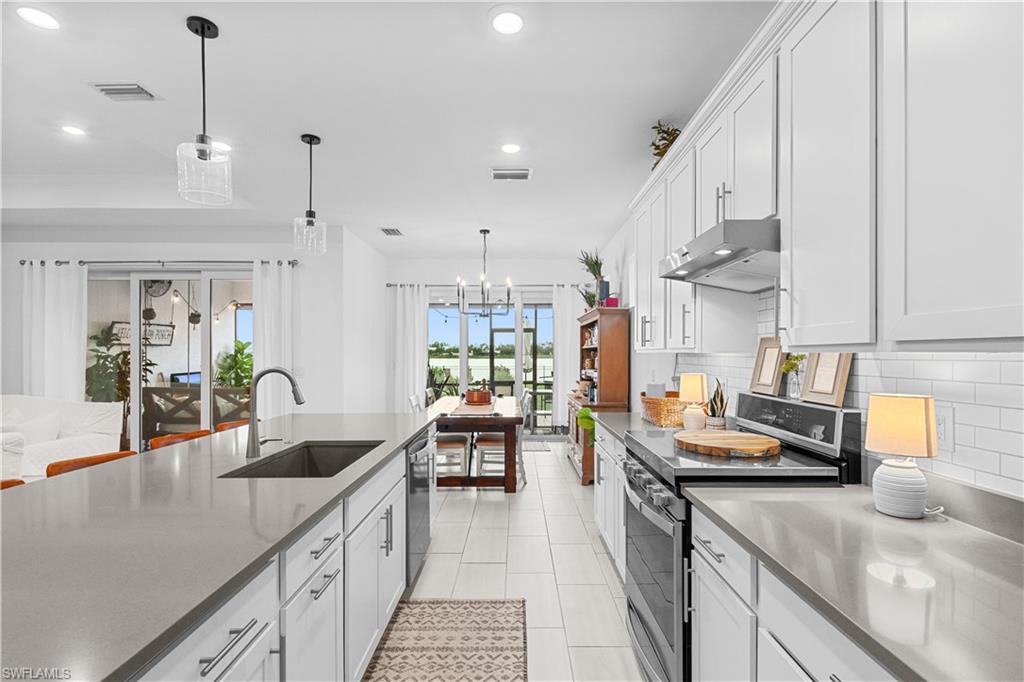 EDGEWATER - Residential