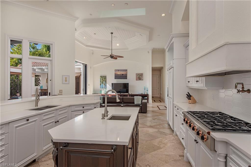 OLDE NAPLES - Residential