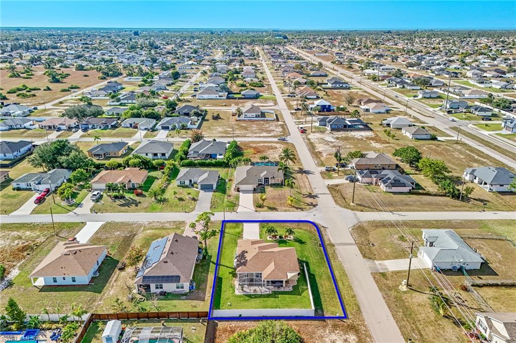 CAPE CORAL - Residential