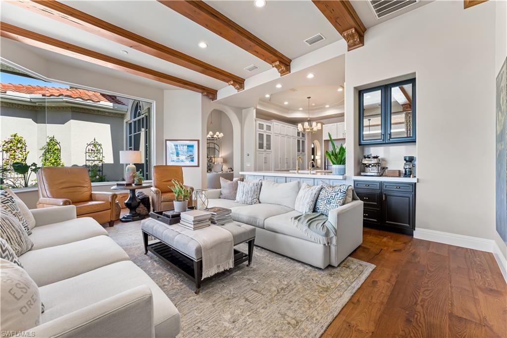 ADMIRAL'S ISLE - Residential