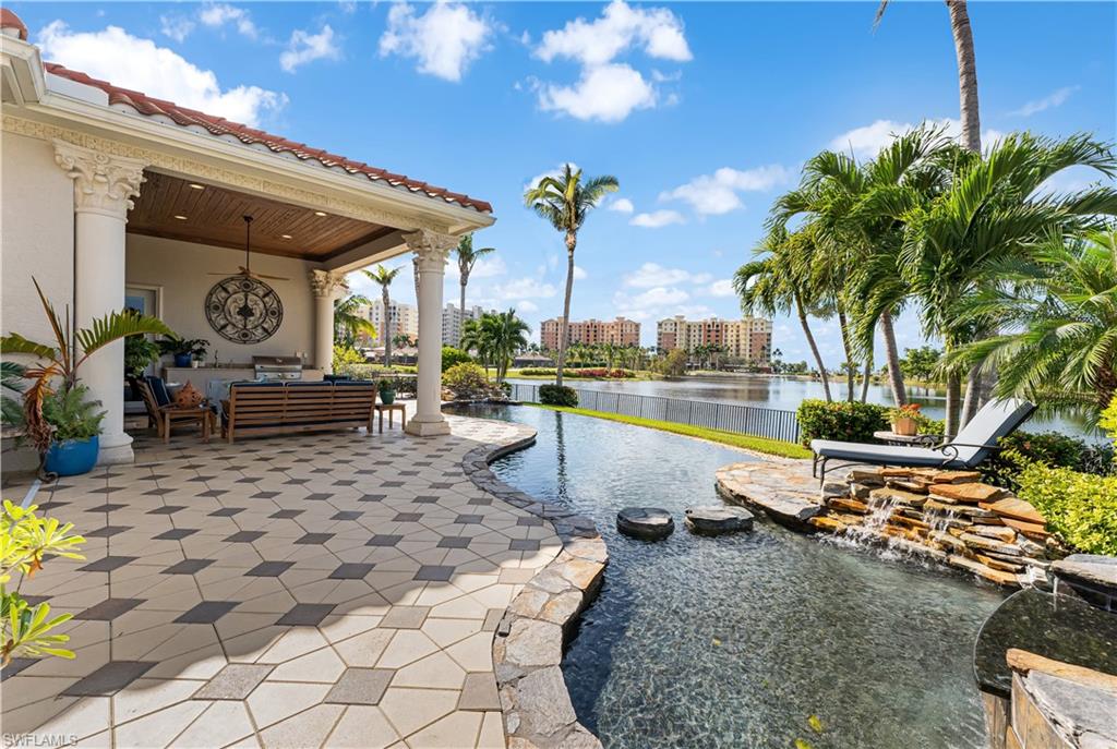 ADMIRAL'S ISLE - Residential