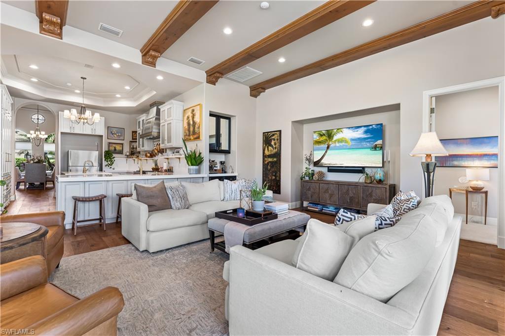 ADMIRAL'S ISLE - Residential