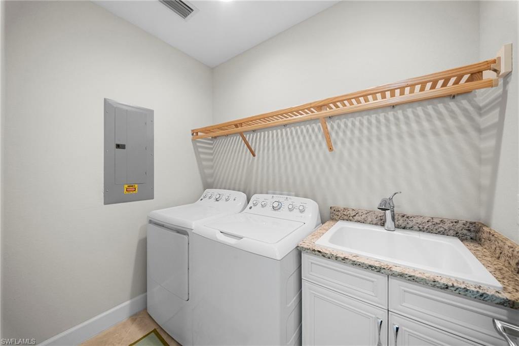 SIGNATURE CLUB - Residential