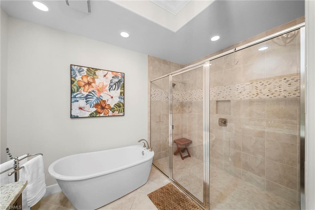 SIGNATURE CLUB - Residential